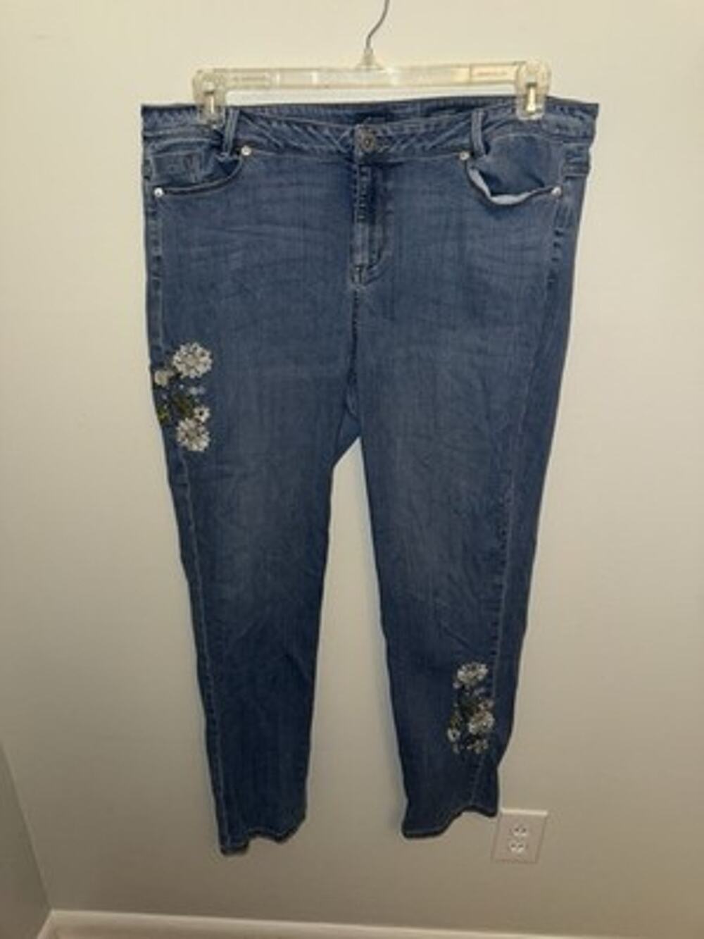 J. Jill 16 Denim Weekender Straight Leg Jean Blue Floral Embroidery Stretch
